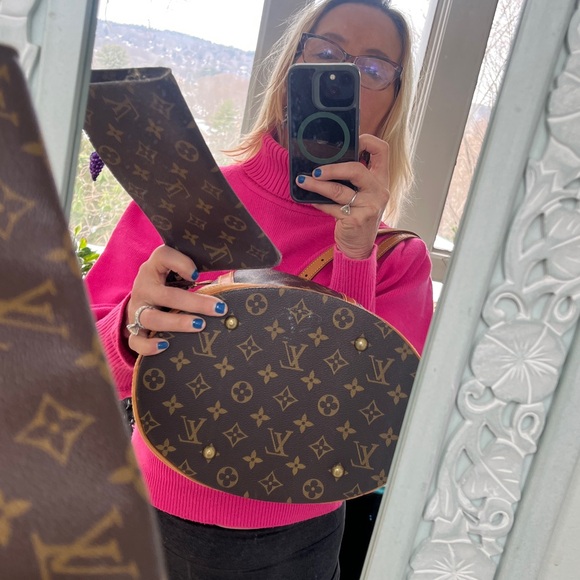 Louis Vuitton Monogram Brown Bucket Bag With Wallet